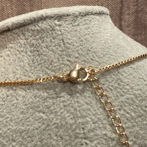 Bubble Initial All Letters Available Necklace Cz Diamond 18 KT Gold Plated 
NEW - Picture 10 of 11